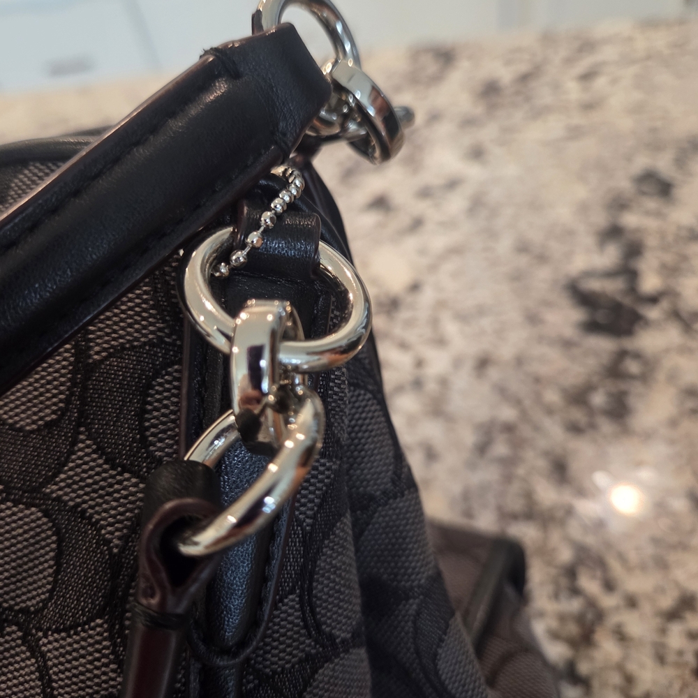 Coach Black and Gray Patterned Shoulder Bag - Picture 10 of 12